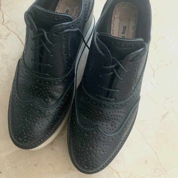 Miu Miu Black Leather wedge shoes - Picture 1 of 3